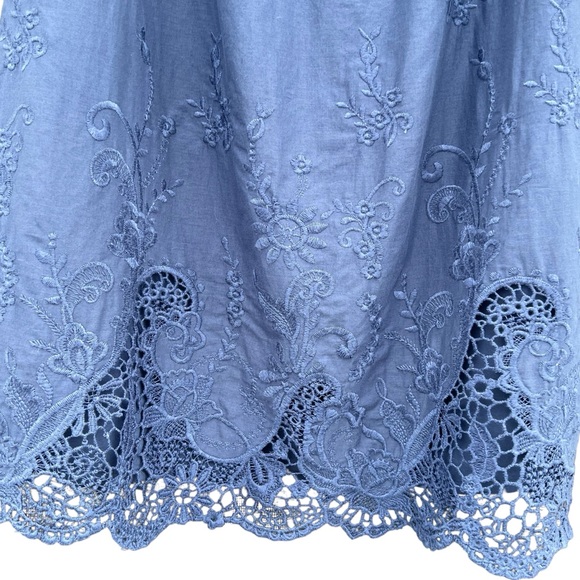 Abercrombie & Fitch | Embroidered Lace Dress - Picture 4 of 11